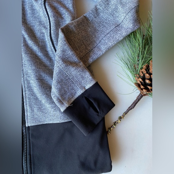 Lululemon Nice Asana Jacket Herringbone size 6 - Picture 7 of 14